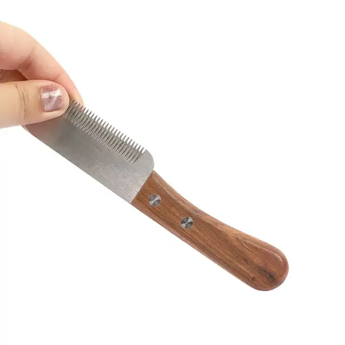 Couteau à dénuder avec manche en bois en acier inoxydable pour animaux de compagnie, peigne professi