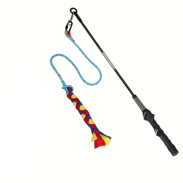 Bâton de dressage et de jeu pour chien, un jouet de poursuite et de mastication utilisé pour l'exerc