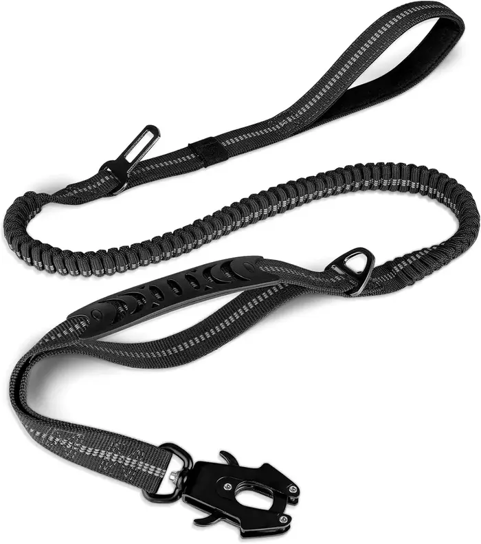 Laisse tactique pour chien, robuste, 4-6 pieds, laisse élastique absorbant les chocs avec 2 poignées