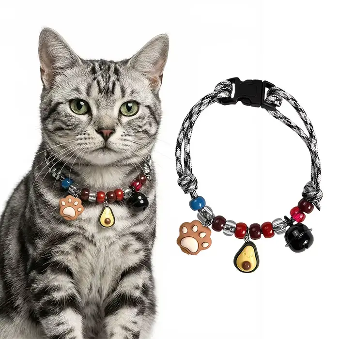 Collier pour chaton avec clochette, collier réglable pour chats de petite et moyenne taille, collier