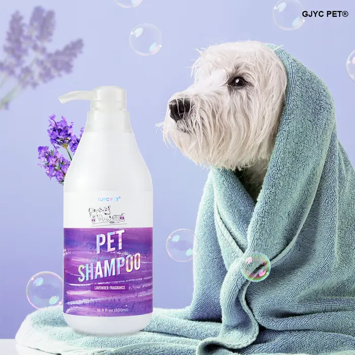 Shampoo pour animaux hypoallergénique chiens chats - Parfum naturel à la lavande Nettoyage en profondeur Désodorisant Hydratant Sans larmes Doux pour peaux sensibles