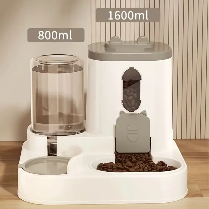 Distributeur automatique d'eau intégré pour animaux de compagnie