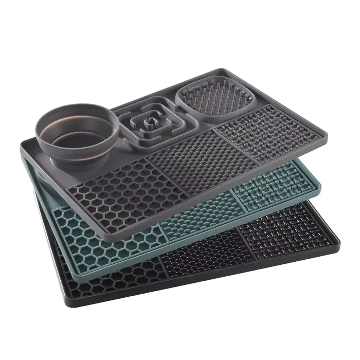 Tapis à lécher en silicone pour chien, mangeoire lente avec ventouse pour nourriture et eau sans BPA